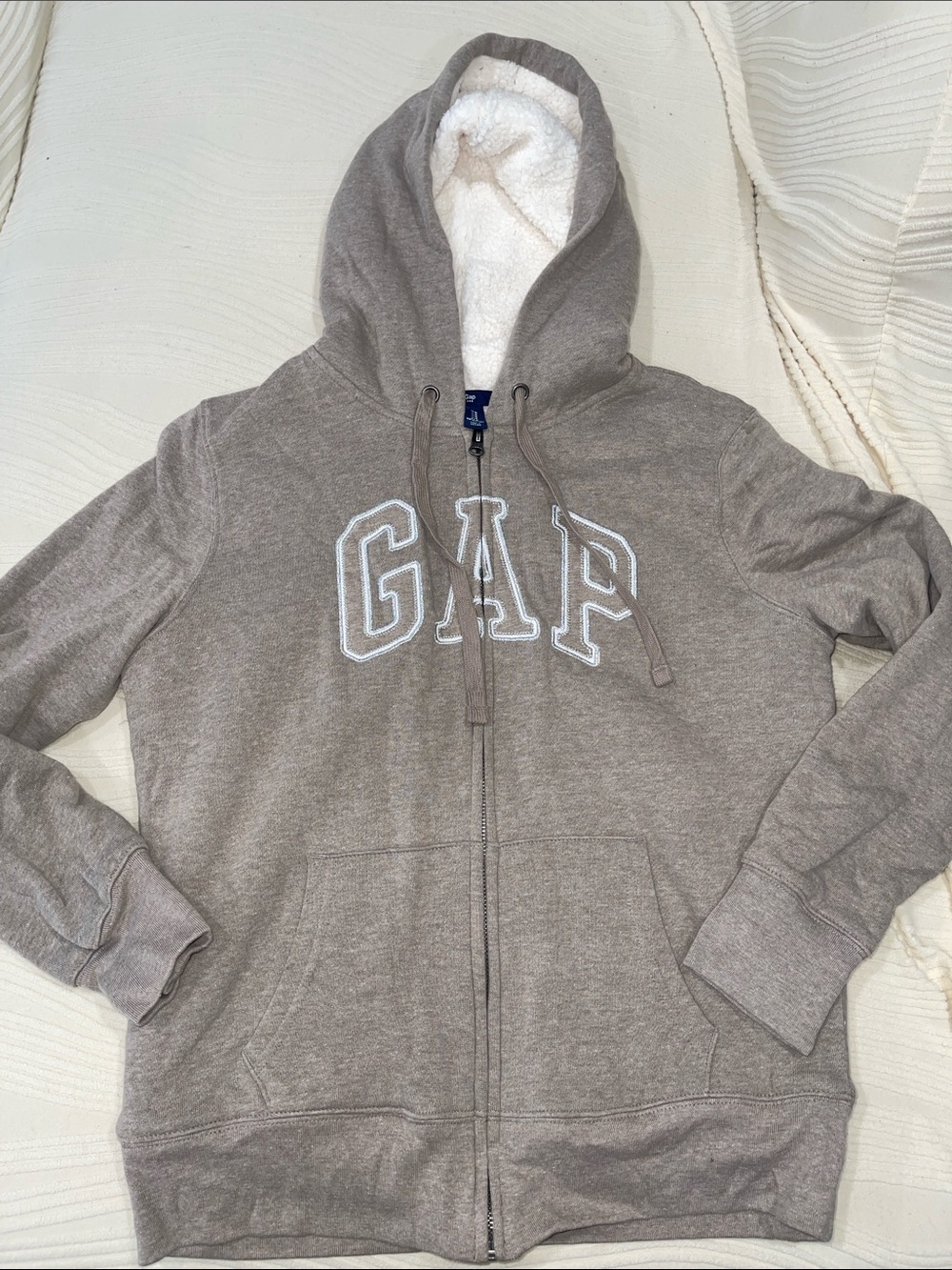 NWOT GAP Sherpa-Lined Zip Hoodie in Taupe
